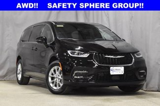 New 2025 Chrysler Pacifica Select image 1