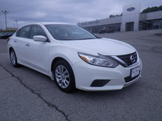 Used 2018 Nissan Altima 2.5 S image 1