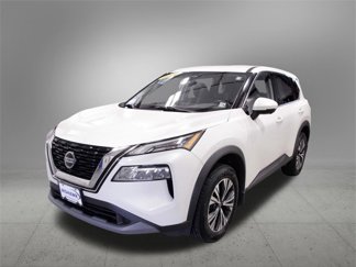 Used 2021 Nissan Rogue SV image 1