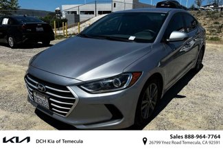 Used 2017 Hyundai Elantra SE image 1