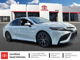 Certified 2021 Toyota Camry SE image 1