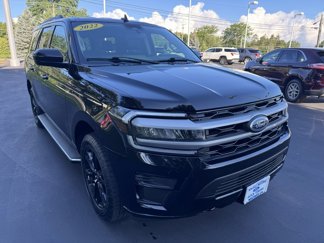 Used 2022 Ford Expedition XLT image 1