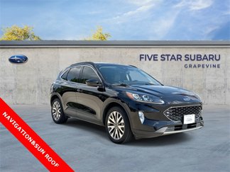 Used 2020 Ford Escape Titanium image 1