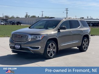 Used 2019 GMC Acadia Denali w/ Technology Package image 1