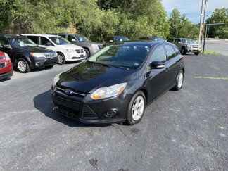 Used 2014 Ford Focus SE image 1
