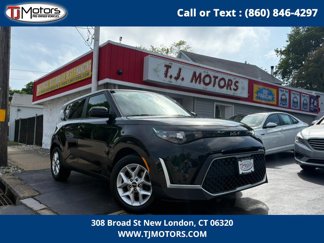 Used 2023 Kia Soul LX w/ LX Technology Package image 1