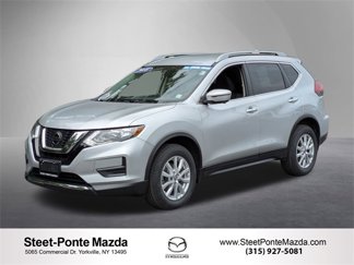 Used 2018 Nissan Rogue SV image 1