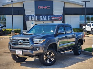 Used 2017 Toyota Tacoma 2WD Double Cab image 1