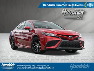 Used 2022 Toyota Camry SE image 1