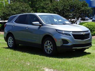 Used 2023 Chevrolet Equinox LT w/ Driver Convenience Package image 1