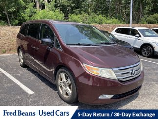 Used 2013 Honda Odyssey Touring image 1