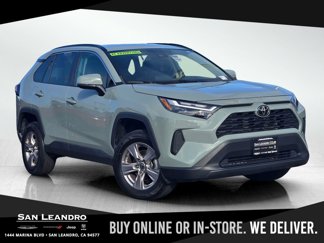 Used 2023 Toyota RAV4 XLE image 1