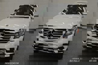 Used 2019 Mercedes-Benz GLC 300 image 1