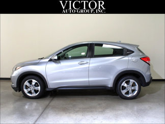 Used 2017 Honda HR-V LX image 1