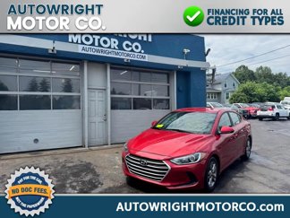 Used 2017 Hyundai Elantra SE image 1