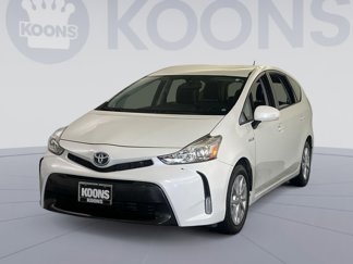 Used 2015 Toyota Prius V Four image 1