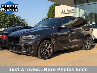 Used 2021 BMW X5 xDrive40i w/ M Sport Package image 1