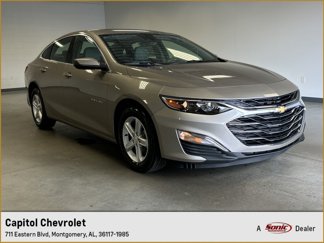 New 2025 Chevrolet Malibu LS image 1