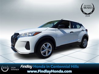 Used 2022 Nissan Kicks S image 1