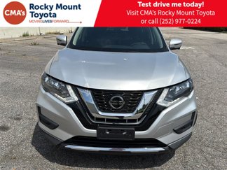 Used 2018 Nissan Rogue SV w/ Premium Package image 1