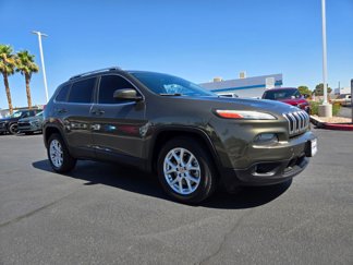 Used 2015 Jeep Cherokee Latitude image 1