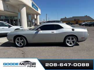 Used 2010 Dodge Challenger R/T image 1