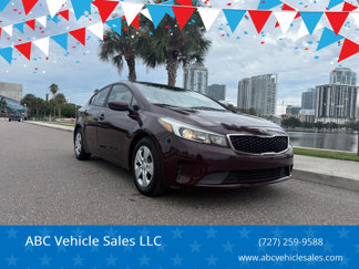 Used 2017 Kia Forte LX image 1