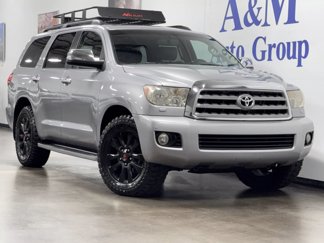 Used 2010 Toyota Sequoia Limited image 1