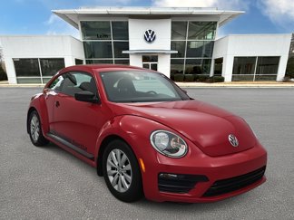 Used 2017 Volkswagen Beetle 1.8T S image 1