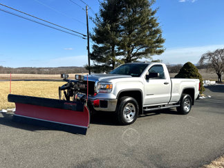 Used 2015 GMC Sierra 1500 4x4 Regular Cab w/ Sierra Convenience Package image 1