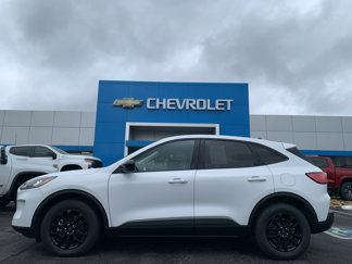 Used 2020 Ford Escape SE Sport image 1