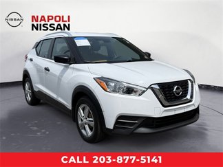 Certified 2019 Nissan Kicks S image 1