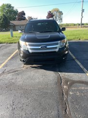 Used 2012 Ford Explorer XLT image 1
