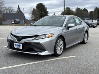 Used 2019 Toyota Camry XLE image 1