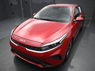 Used 2022 Kia Forte LXS w/ LXS Technology Package image 1