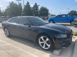 Used 2017 Dodge Charger SXT w/ Plus Group image 1