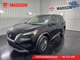 Used 2023 Nissan Rogue S image 1