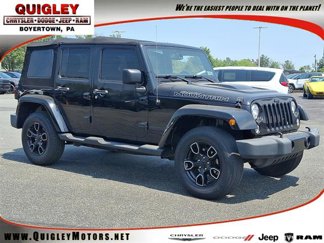 Used 2017 Jeep Wrangler Unlimited Sahara image 1