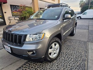 Used 2012 Jeep Grand Cherokee Laredo image 1