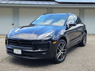 Used 2023 Porsche Macan image 1