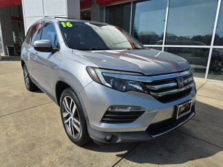 Used 2016 Honda Pilot Elite image 1