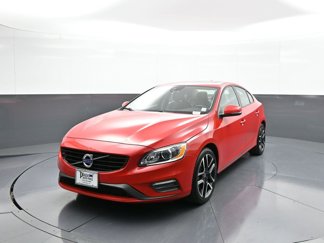 Used 2017 Volvo S60 T5 Dynamic image 1