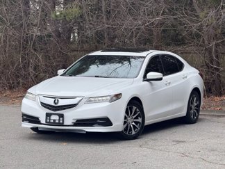 Used 2017 Acura TLX image 1