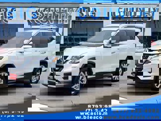 Used 2018 Nissan Rogue SV image 1