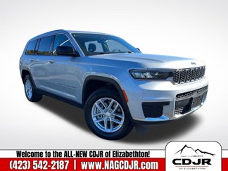 Used 2023 Jeep Grand Cherokee L Laredo image 1