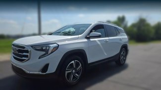 Used 2020 GMC Terrain SLT image 1