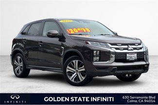 Used 2022 Mitsubishi Outlander Sport SE image 1