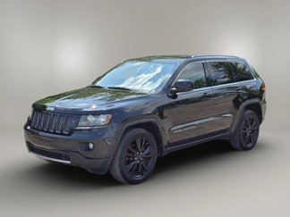 Used 2012 Jeep Grand Cherokee Altitude image 1