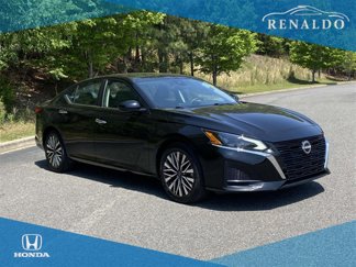 Used 2023 Nissan Altima 2.5 SV image 1