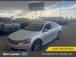 Used 2019 Volkswagen Passat 2.0T Wolfsburg image 1